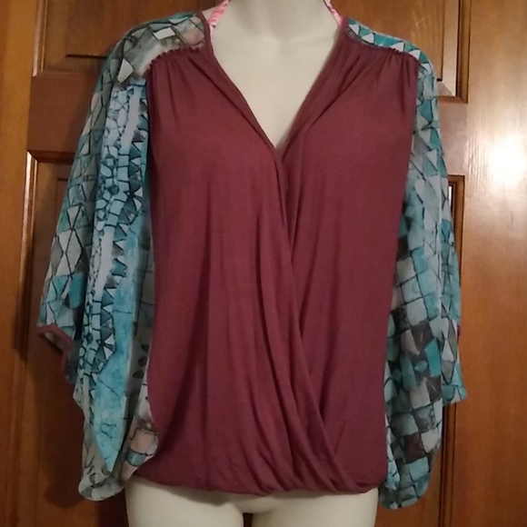 BKE Boutique dolman sleeve wrap top XS - Picture 2 of 16